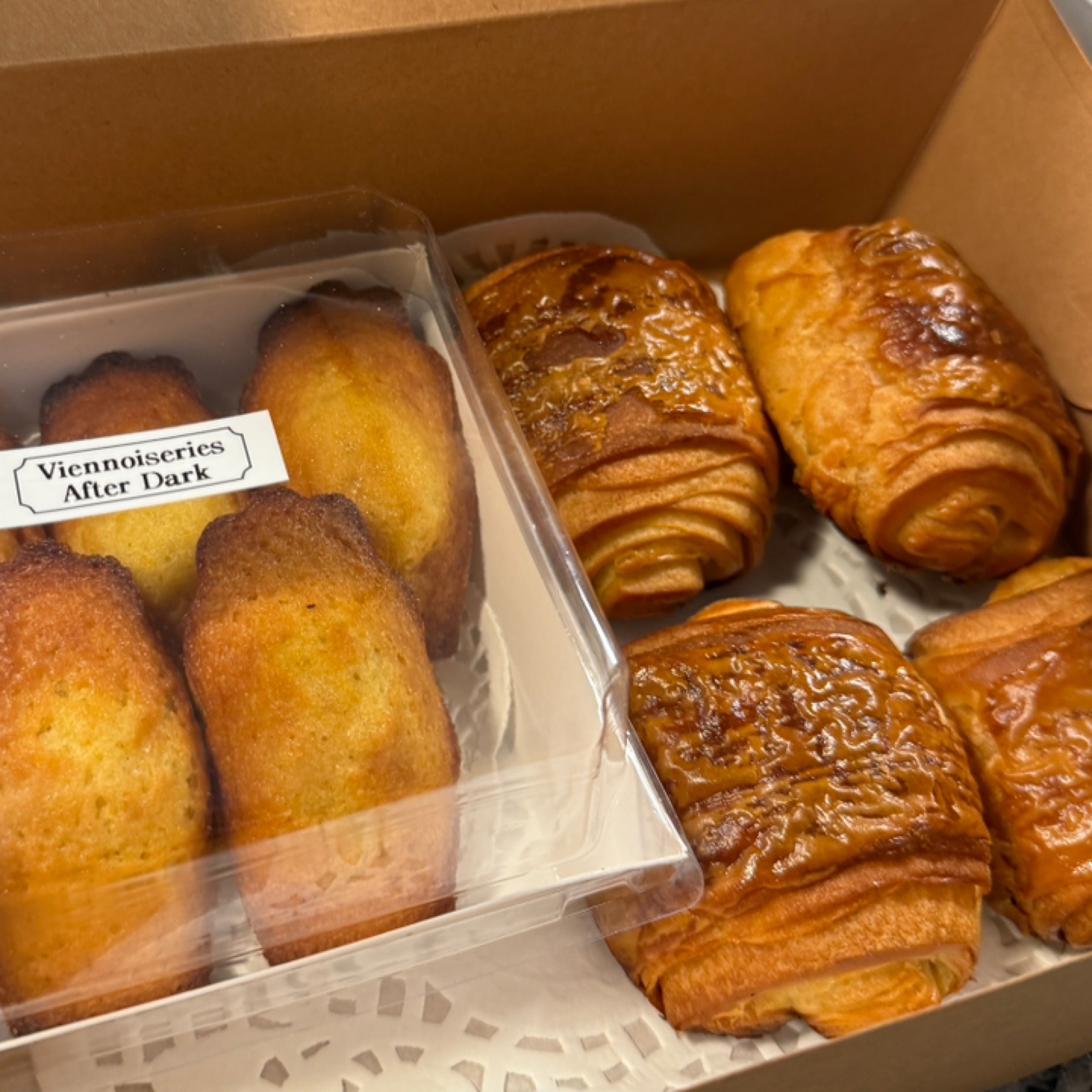 After Dark Signature Box- 4 Pastries + 6 Madeleines